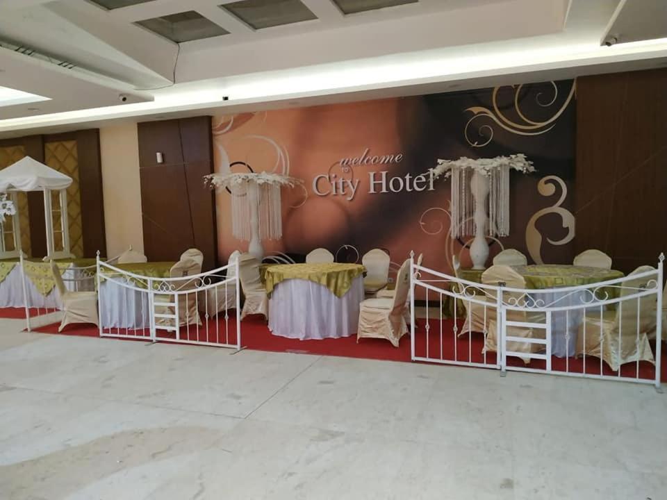 City Hotel تاسيكمالايا المظهر الخارجي الصورة