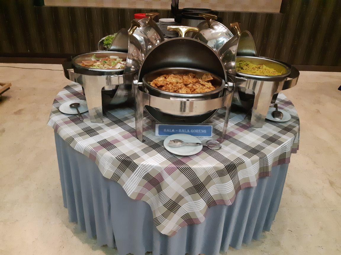 City Hotel تاسيكمالايا المظهر الخارجي الصورة